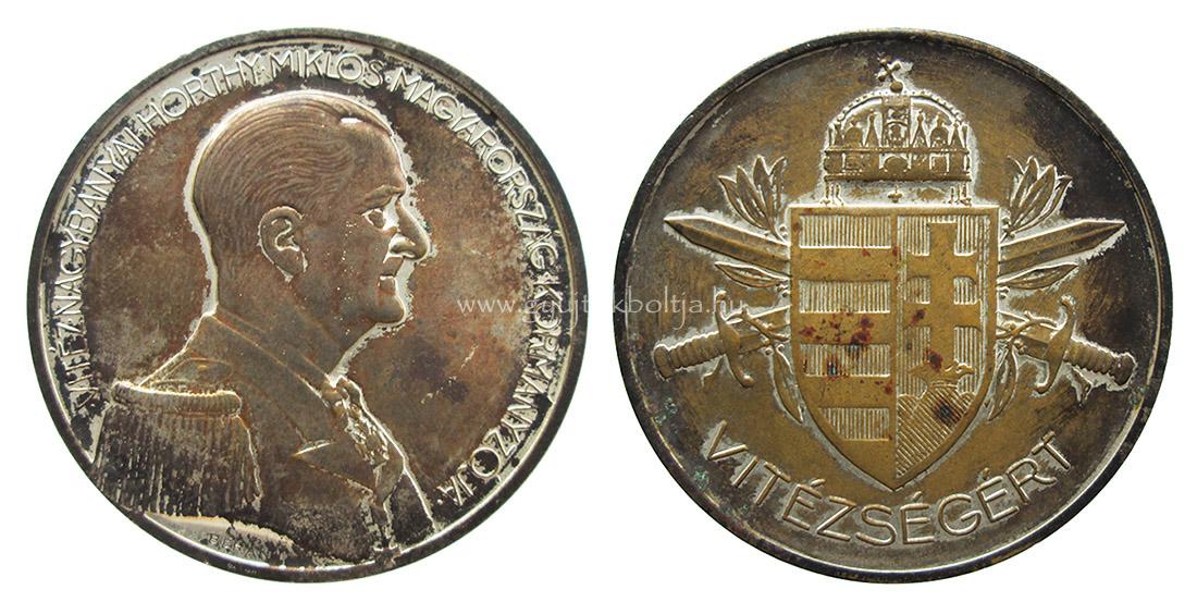 Horthy Magyar Nagy Ez�st Vit�zs�gi �rem f�l n�lk�li mintadarab